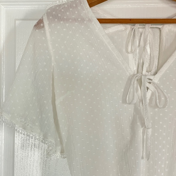 Abercrombie & Fitch Flowy White Bodysuit - Picture 1 of 4